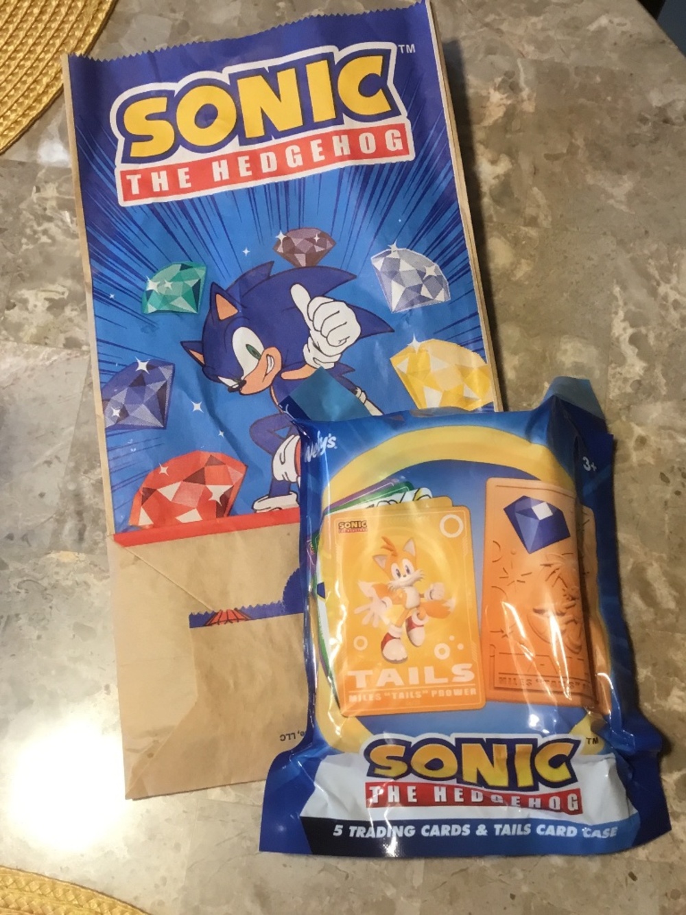 Sonic 35th - Miles “Tails” Prower CARD CASE with 5 TRADING CARDS (Wendy’s Toy)